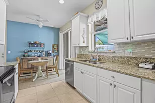 9901 SW Eastbrook Cir, Port Saint Lucie, FL 34987 - Photo 15
