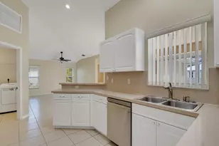 962 Montrose Ave, Sebastian, FL 32958 - Photo 19