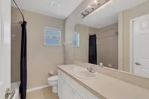 962 Montrose Ave, Sebastian, FL 32958 - Photo 29