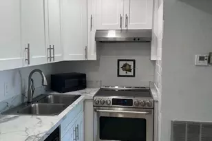 161 Lake Frances Dr, West Palm Beach, FL 33411 - Photo 9