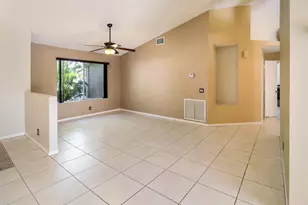 1968 Water Ridge Dr, Weston, FL 33326 - Photo 15