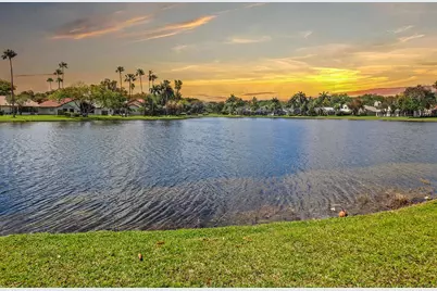 1968 Water Ridge Drive, Weston, FL 33326 - Photo 11