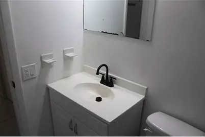 7610 Stirling #202g, Davie, FL 33024 - Photo 5