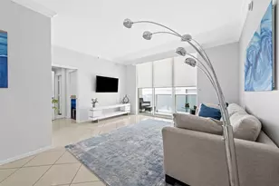 347 N New River Dr Dr E, Fort Lauderdale, FL 33301 - Photo 9