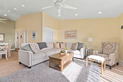 3225 S Lakeview Circle #22-202, Fort Pierce, FL 34949 - Photo 29