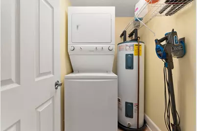 3225 S Lakeview Circle, Fort Pierce, FL 34949 - Photo 39