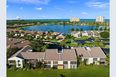 3225 S Lakeview Circle #22-202, Fort Pierce, FL 34949 - Photo 3
