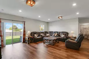 1892 SW Monterrey Ln, Port Saint Lucie, FL 34953 - Photo 9