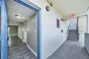 7541 NW 16th St, Plantation, FL 33313 - Photo 5