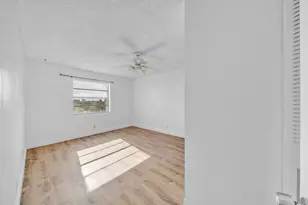 7541 NW 16th St, Plantation, FL 33313 - Photo 23