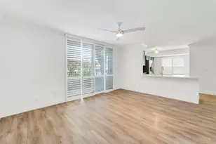 127 Yacht Club Way, Hypoluxo, FL 33462 - Photo 9