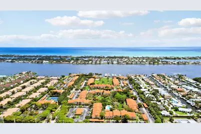 127 Yacht Club Way #101, Hypoluxo, FL 33462 - Photo 23