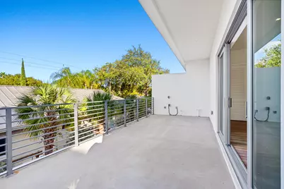 11 SE 11th Avenue, Fort Lauderdale, FL 33301 - Photo 17