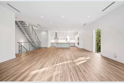 11 SE 11th Avenue, Fort Lauderdale, FL 33301 - Photo 1