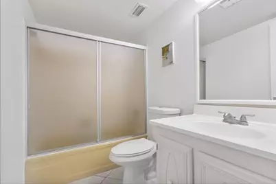 20 Abbey Lane #102, Delray Beach, FL 33446 - Photo 11