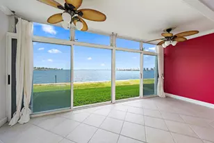 400 Wilma Cir, Riviera Beach, FL 33404 - Photo 3