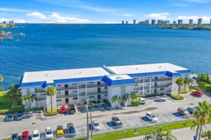 400 Wilma Cir, Riviera Beach, FL 33404 - Photo 1