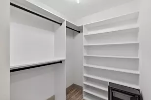 610 SE 21st Ln, Cape Coral, FL 33990 - Photo 25