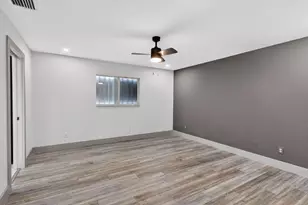 610 SE 21st Ln, Cape Coral, FL 33990 - Photo 19