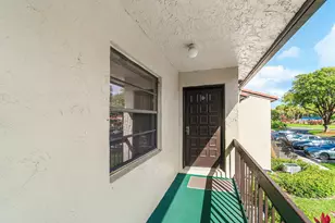 8320 Casa Del Lago, Boca Raton, FL 33433 - Photo 3