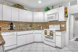 712 Golf Ct, Delray Beach, FL 33445 - Photo 65