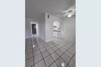 1401 NE 17th Court #110, Fort Lauderdale, FL 33305 - Photo 5