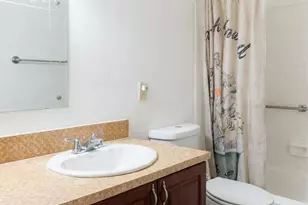 2898 Ashley Dr Dr E, West Palm Beach, FL 33415 - Photo 13