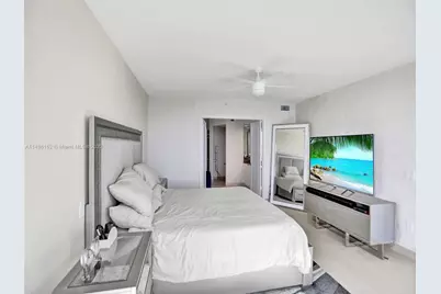 17555 Collins Avenue #1805, Sunny Isles Beach, FL 33160 - Photo 33