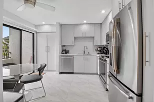7563 Glendevon Ln, Delray Beach, FL 33446 - Photo 9