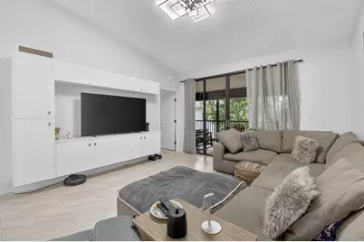 7563 Glendevon Lane #1306, Delray Beach, FL 33446 - Photo 13