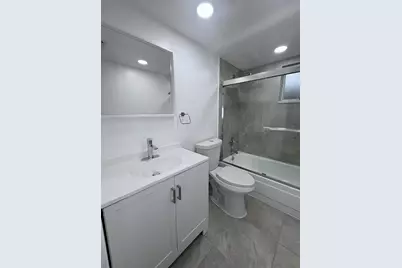 5160 Las Verdes Circle #222, Delray Beach, FL 33484 - Photo 15