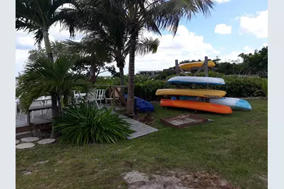 22 S Loafing Street, Hypoluxo, FL 33462 - Photo 5