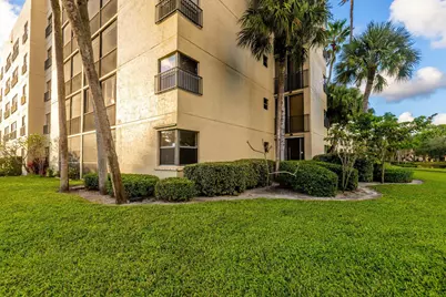 3000 NW 42nd Avenue #B101, Coconut Creek, FL 33066 - Photo 23