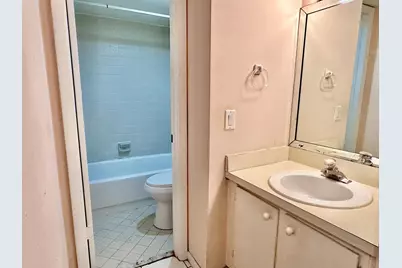 3000 NW 42nd Avenue #B101, Coconut Creek, FL 33066 - Photo 17
