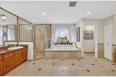 7249 NE Bay Harbour Avenue, Boca Raton, FL 33487 - Photo 29