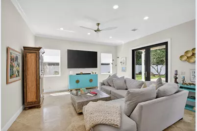 7249 NE Bay Harbour Avenue, Boca Raton, FL 33487 - Photo 17