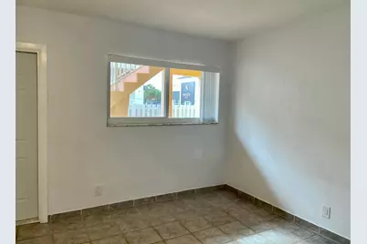 2909 Middle River Drive #105, Fort Lauderdale, FL 33306 - Photo 13