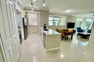 225 NE 1st St, Delray Beach, FL 33444 - Photo 1