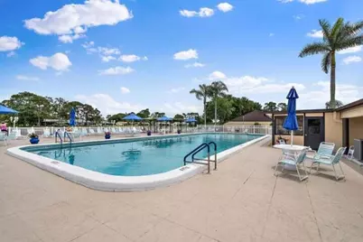 441 Pine Glen Lane #D-2, Greenacres, FL 33463 - Photo 37
