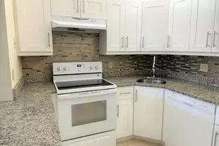 441 Pine Glen Ln, Greenacres, FL 33463 - Photo 13