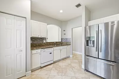 4701 SW 13th Street, Deerfield Beach, FL 33442 - Photo 13