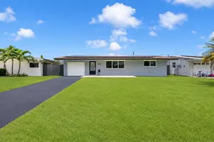 8781 NW 15th St, Pembroke Pines, FL 33024 - Photo 1
