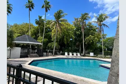 465 SW 113th Way #465, Pembroke Pines, FL 33025 - Photo 9