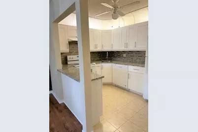441 Pine Glen Lane #D-2, Greenacres, FL 33463 - Photo 11