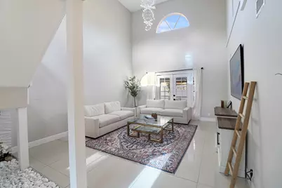 11303 Lakeview Drive #8-m, Coral Springs, FL 33071 - Photo 3