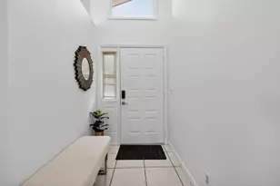 102 Maplecrest Cir, Jupiter, FL 33458 - Photo 3