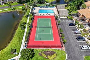 102 Maplecrest Cir, Jupiter, FL 33458 - Photo 37