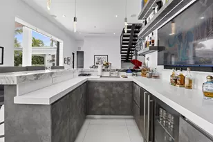 334 Isle of Capri Dr, Fort Lauderdale, FL 33301 - Photo 45