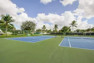 9709 Sunny Isle Cir, Boca Raton, FL 33428 - Photo 17