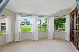 9709 Sunny Isle Cir, Boca Raton, FL 33428 - Photo 9